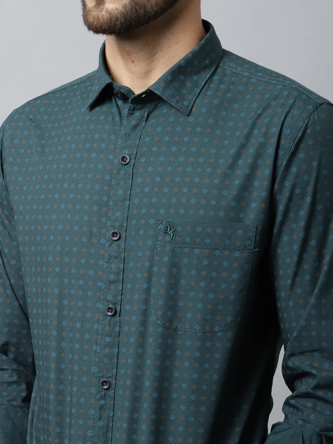 Men's Bottle Green Casual Geometric Print Full Sleeve Shirt